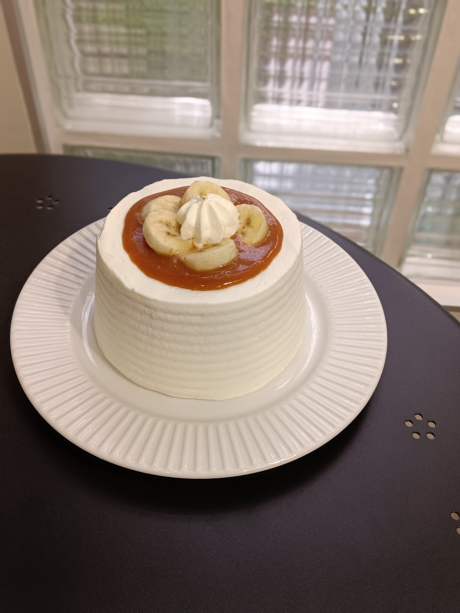 キャラメルバナナケーキシルクケーキ